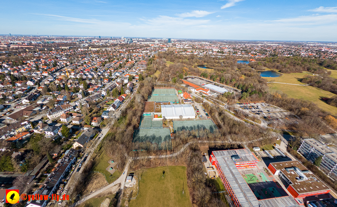 20.02.2023 -  Ostparksee und Schule am Strehleranger mit Umgebung in Neuperlach